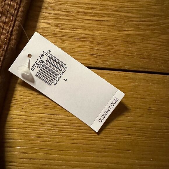 NWT old navy tan ankle plants large - Picture 3 of 9